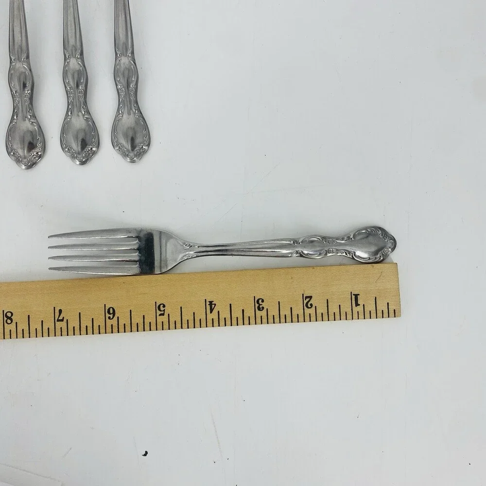 6 WM Rogers Sons Royal Manor Stainless Dinner Forks Ornate Vintage Flatwear Set